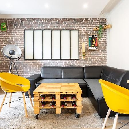 Charming One-Of-A-Kind Apartment. Saint-Ouen  Kültér fotó